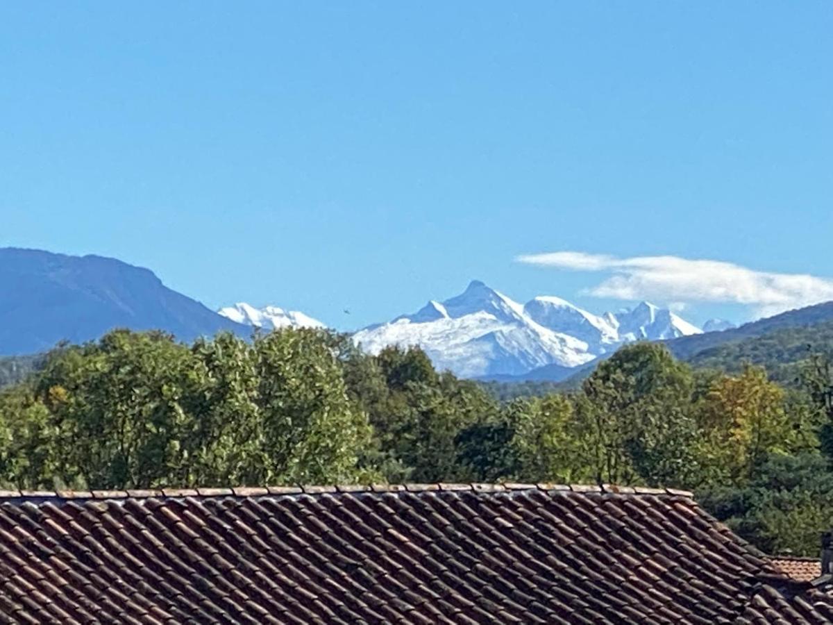 La Maison Du Bonheur Ausson Esterno foto